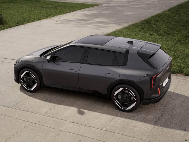 2025 기아 EV4 해치백 / 2025 Kia EV4 Hatchback