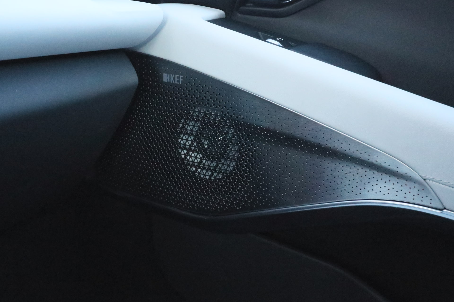 2024 Lotus Emira V6 First Edition / 2024 로터스 에미라 V6 퍼스트 에디션