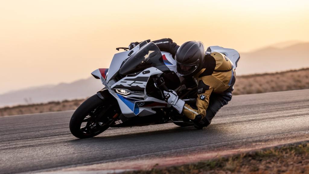 [출시임박] 완성도 높인 슈퍼 스포츠 모터사이클, BMW 뉴 S 1000&nbsp;RR