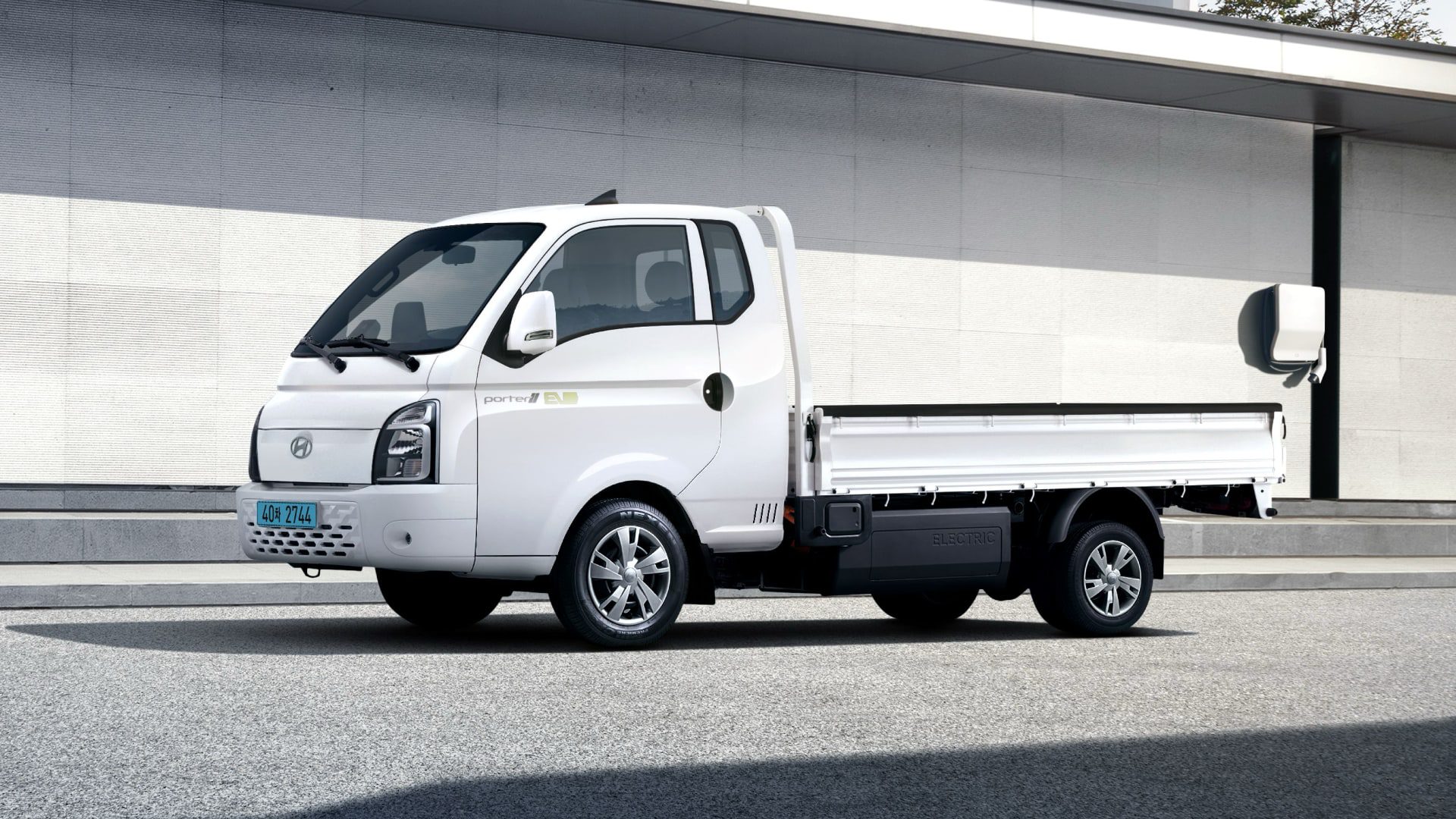 [새 차] 배터리 에너지 밀도 높아지고 충전 시간 짧아진 2025 현대 포터 II 일렉트릭