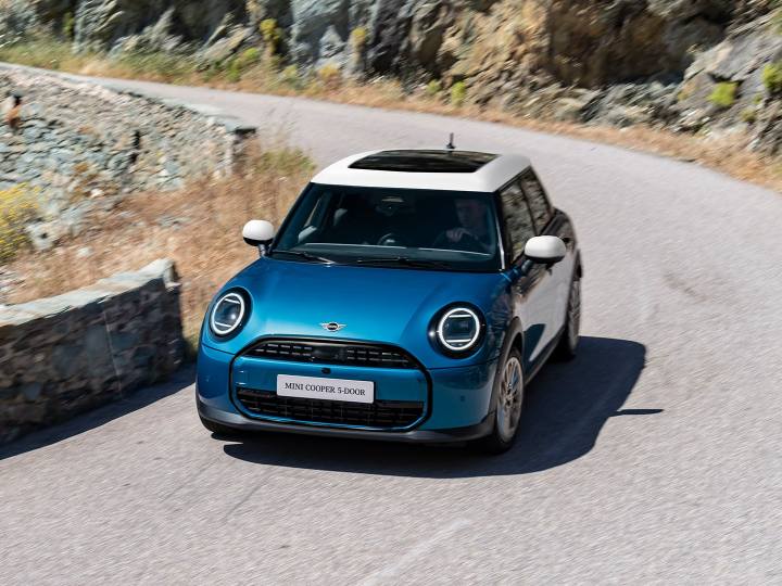 2025 Mini Cooper C 5-door / 2025 미니 쿠퍼 C 5도어