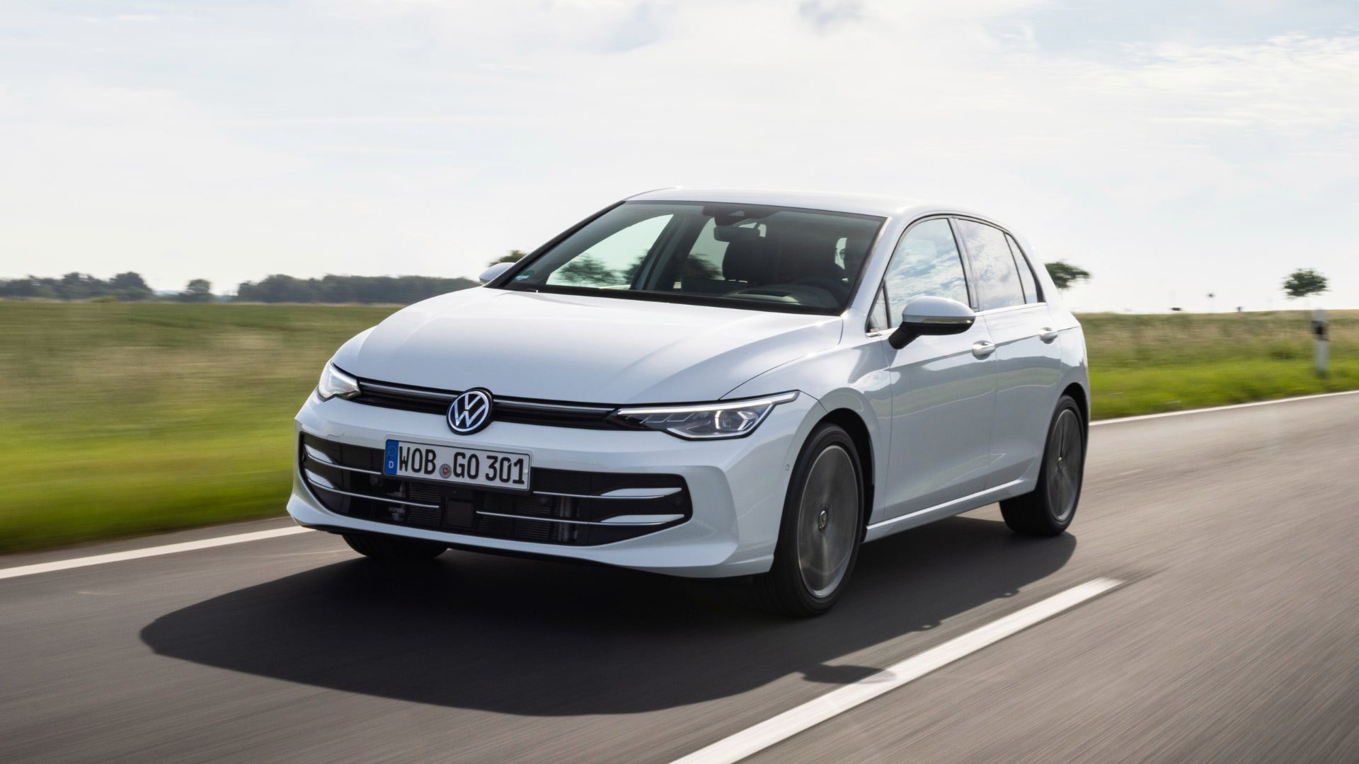 [새 차] 디자인 손질하고 안전・편의 사항 강화한 폭스바겐 8세대 골프 부분변경 모델