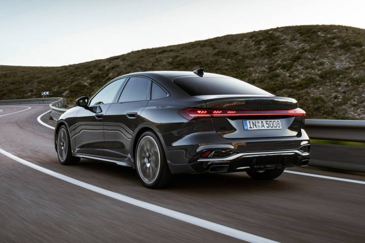 2025 Audi A5 Sedan / 2025 아우디 A5 세단