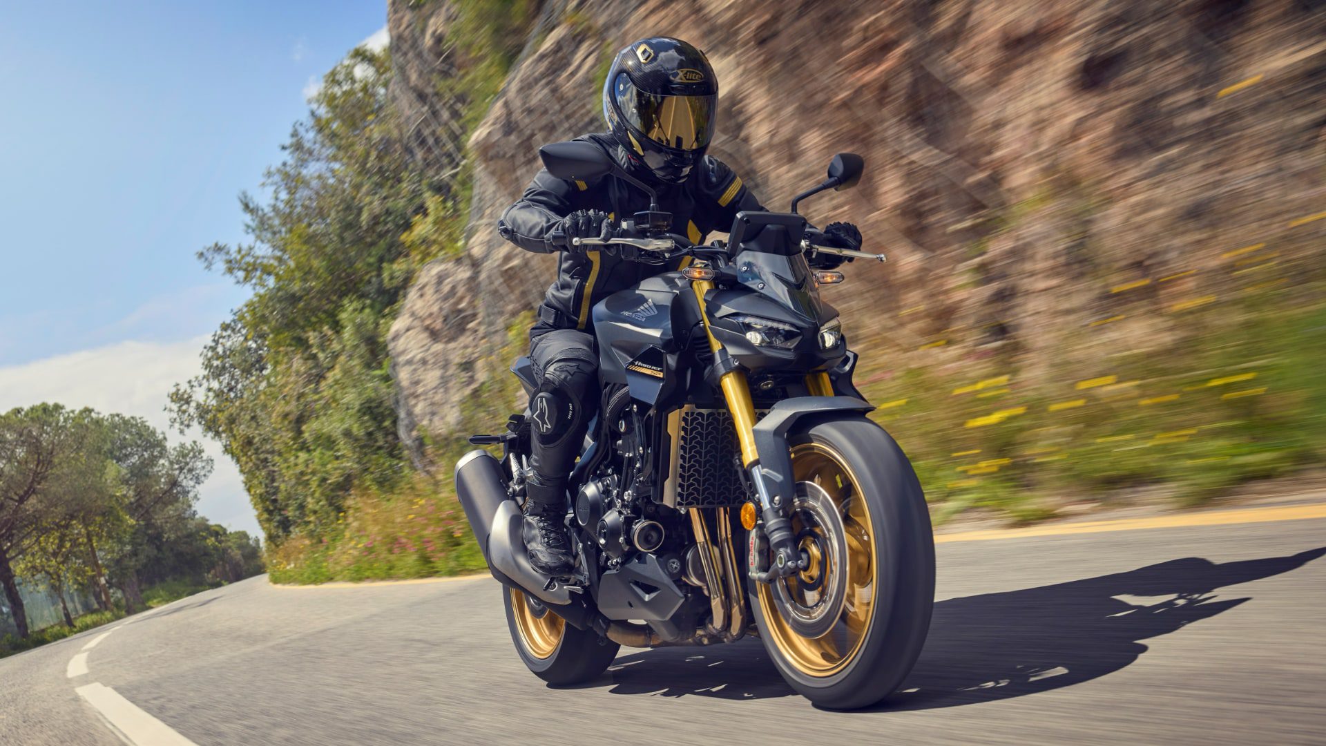 [출시임박] 고성능 스포츠 네이키드 바이크, 50대 한정 판매 – 혼다 CB1000 호넷 SP