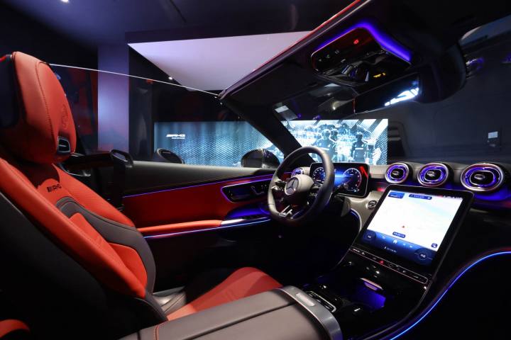 2025 Mercedes-AMG CLE 53 4MATIC+ Cabriolet AMG Hansung Edition 2025 / 2025 메르세데스-AMG CLE 53 4MATIC+ 카브리올레 AMG 한성 에디션 2025