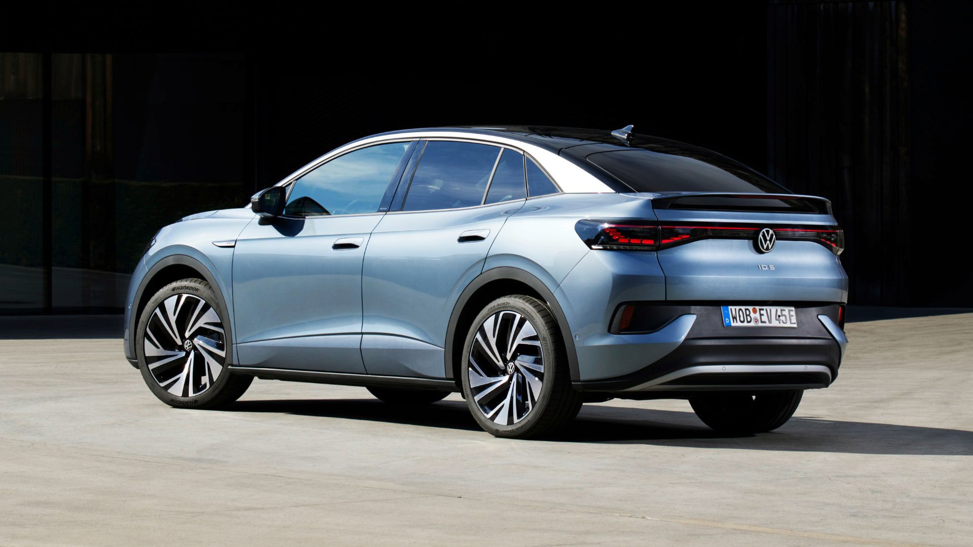 [새 차] 폭스바겐 첫 쿠페형 전기 SUV, 국내 인도 시작해 – 폭스바겐 ID.5