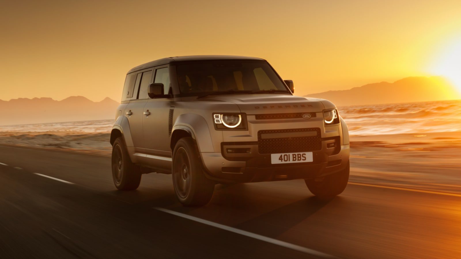 [새 차] 온・오프로드 주행능력 극대화한 역대 최강 디펜더 – 올 뉴 디펜더 OCTA