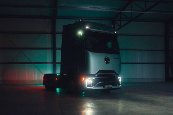 2025 Mercedes-Benz New Actros L with ProCabin / 2025 메르세데스-벤츠 뉴 악트로스 L 프로캐빈