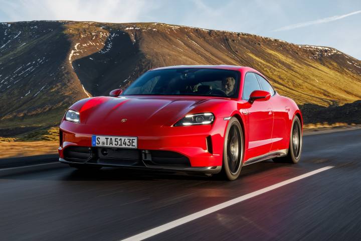 2025 Porsche Taycan GTS / 2025 포르쉐 타이칸 GTS