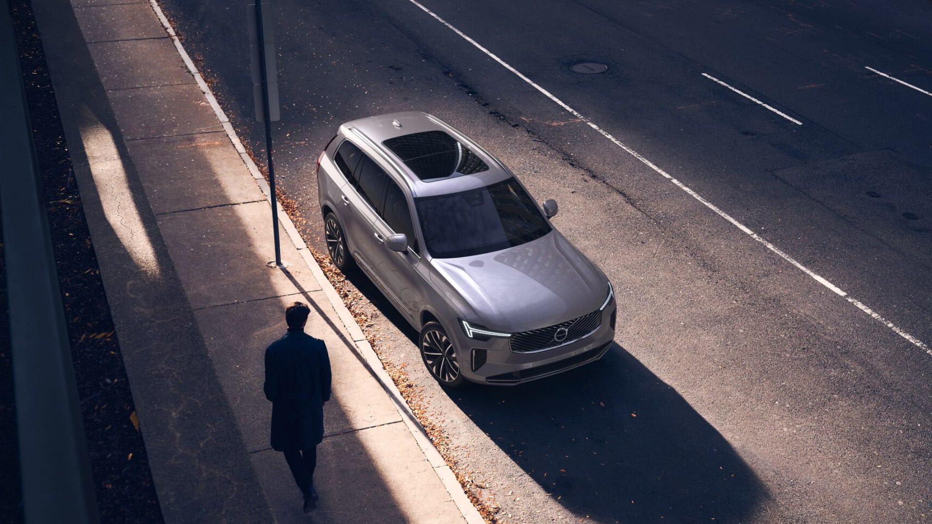 [출시임박] 스타일・기술 손질한 부분변경 모델 사전계약 시작 – 신형 볼보 XC90