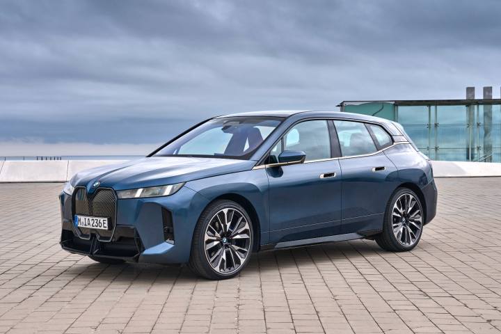 2025 BMW iX xDrive45