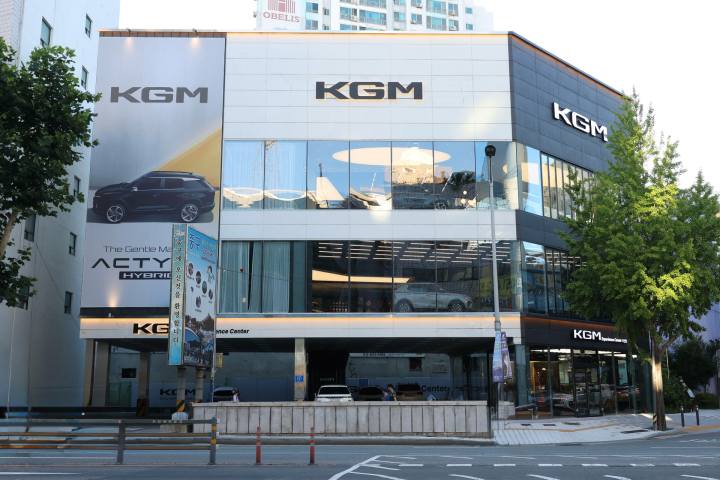 KG Mobility KGM Experience Center Busan / KG 모빌리티 KGM 익스피리언스 센터 부산