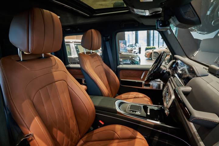 2025 메르세데스-벤츠 G 450 d 마누팍투어 HS효성 에디션 / 2025 Mercedes-Benz G 450 d MANUFAKTUR HS Hyosung Edition