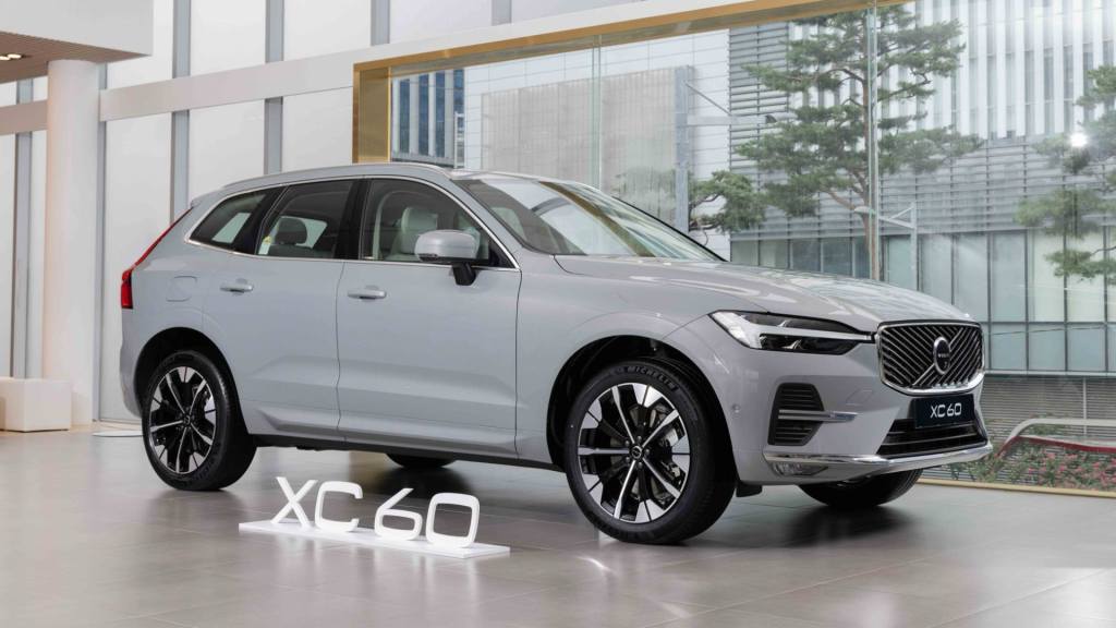 [새 차] 볼보 역대 최고 인기 모델, 부분변경해 경쟁력 높여 – 볼보 신형&nbsp;XC60