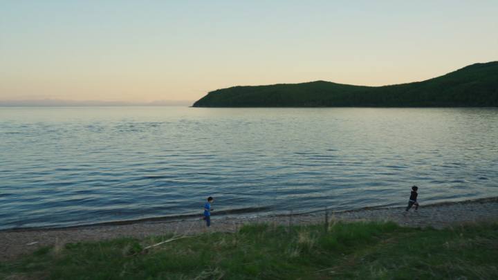 송송송 가족여행: 전기차 지구횡단 스틸 6