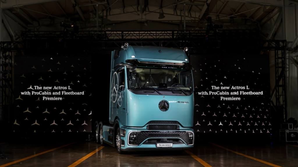 [새 트럭] 메르세데스-벤츠 더 뉴 악트로스 L 프로캐빈 – 완전 변경에 가까운 부분 변경 거친 최상위 대형&nbsp;트랙터