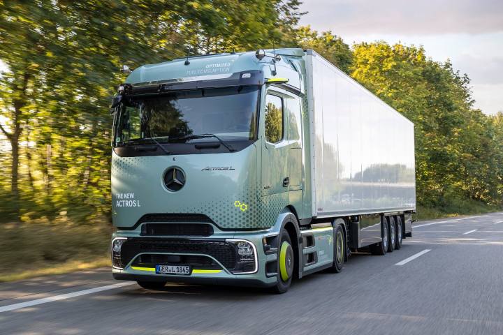 2025 Mercedes-Benz New Actros L with ProCabin / 2025 메르세데스-벤츠 더 뉴 악트로스 L 프로캐빈