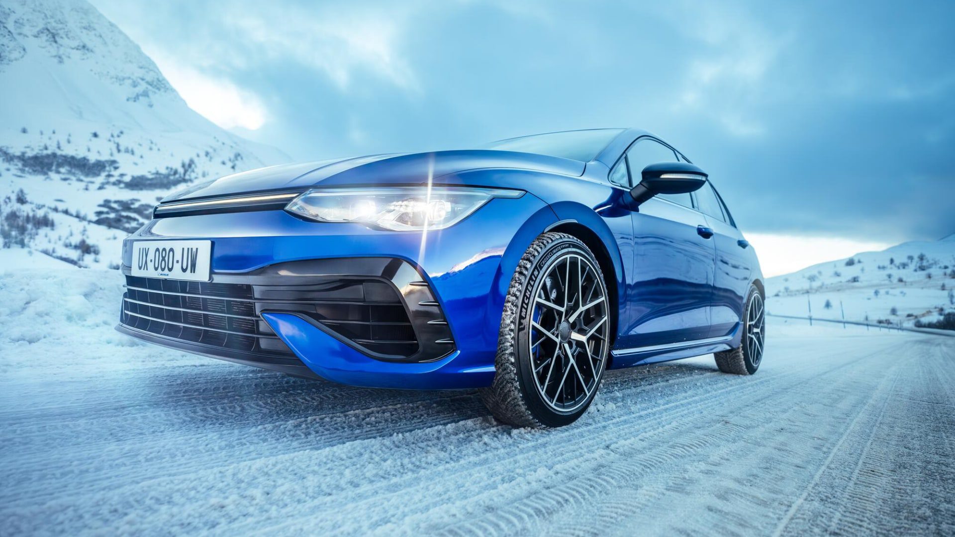 [새 타이어] 미쉐린 크로스클라이밋 3 & 크로스클라이밋 3 스포츠 – 3세대로 한층 더 발전한 전천후 타이어