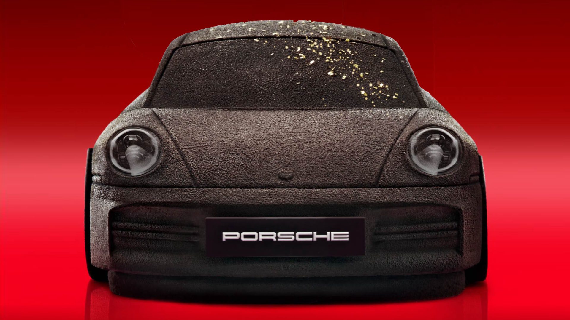 지금까지 볼 수 없었던 포르쉐 911이 나와요. 케이크로.