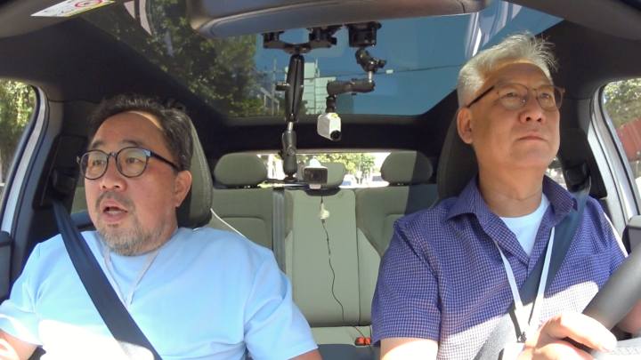 볼보 EX30 크로스컨트리 시승 - 이동희×류청희