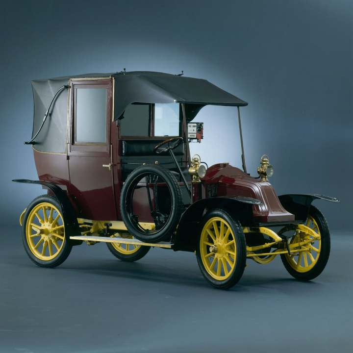 1909 Renault Type AG1 'Marne Taxi' / 1909 르노 타입 AG1 '마른 택시'