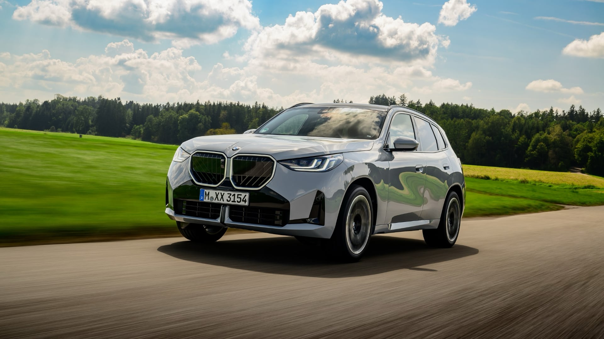 BMW 뉴 X3 30 xDrive 출시 – X3 가솔린 엔진 라인업에 추가된 8,000만 원대 중간급 모델