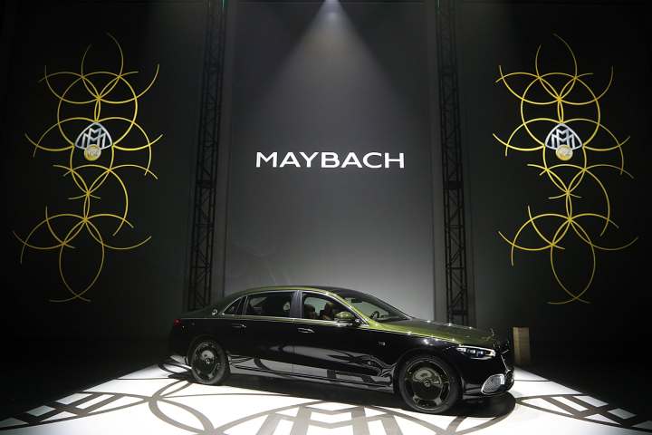 2025 Mercedes-Maybach V12 Edition / 2025 메르세데스-마이바흐 V12 에디션