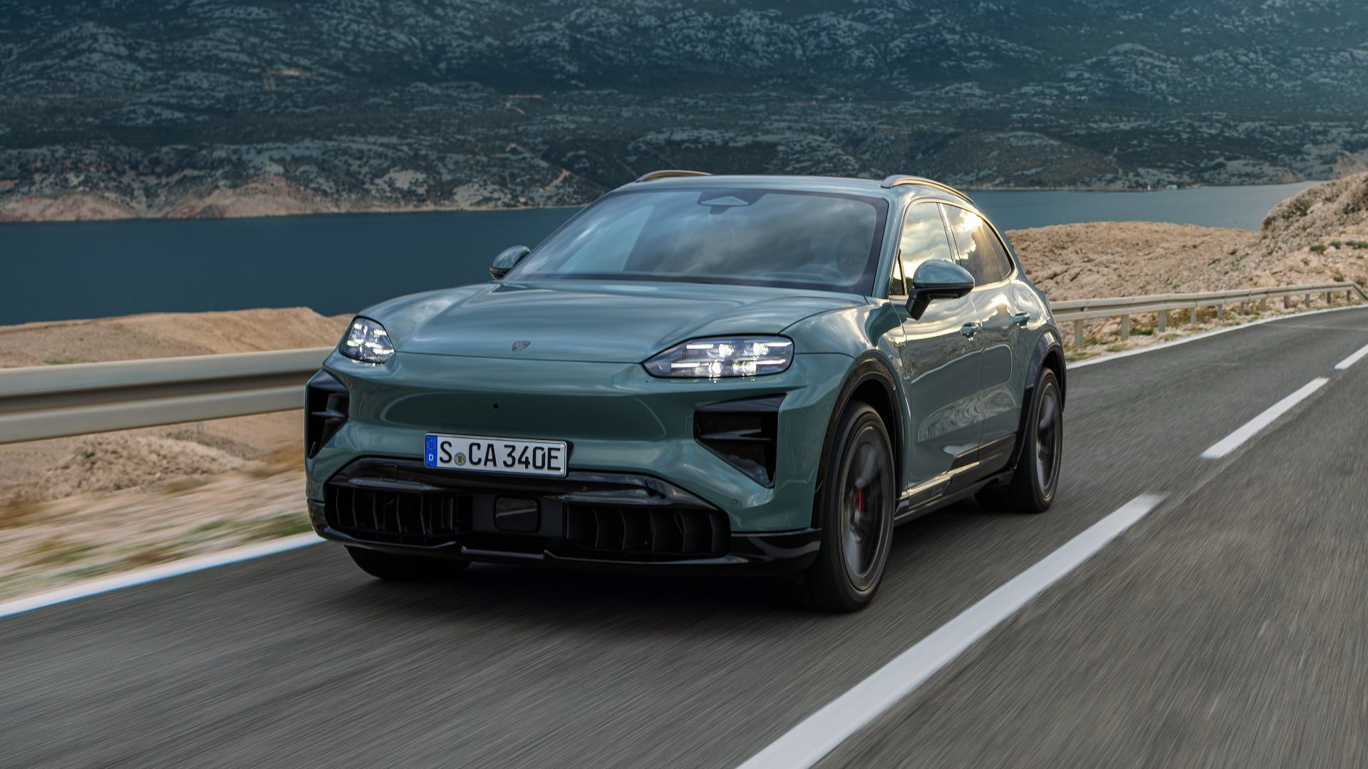 포르쉐, 카이엔 일렉트릭 공개 – 진일보한 전동화 기술로 세운 포르쉐 변화의 새로운 이정표