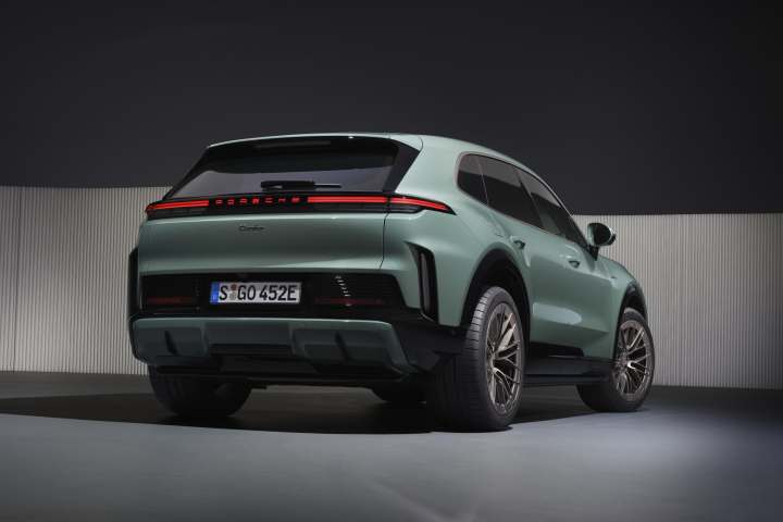 2026 Porsche Cayenne Turbo Electric / 2026 포르쉐 카이엔 터보 일렉트릭