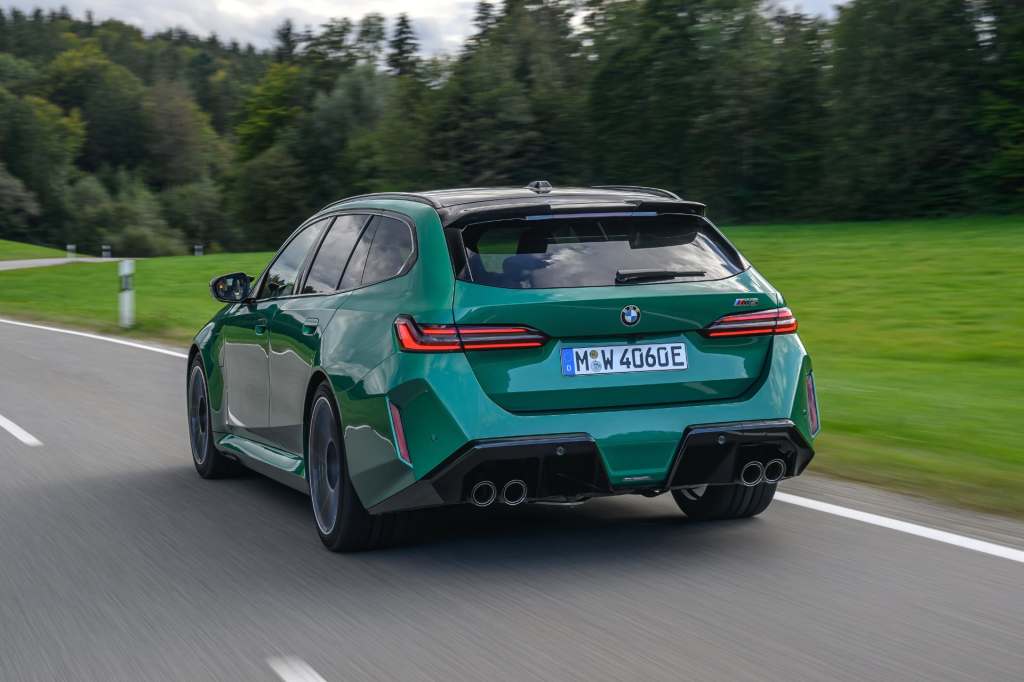 2026 BMW M5 Touring / 2026 BMW M5 투어링