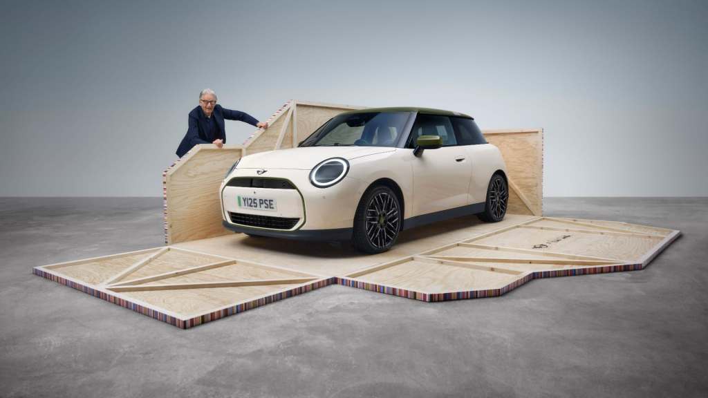 미니 코리아, 폴 스미스의 디자인 감각 느낄 수 있는 한정 모델 ‘디 올-일렉트릭 미니 쿠퍼 SE 폴 스미스 에디션’ 사전 예약&nbsp;실시