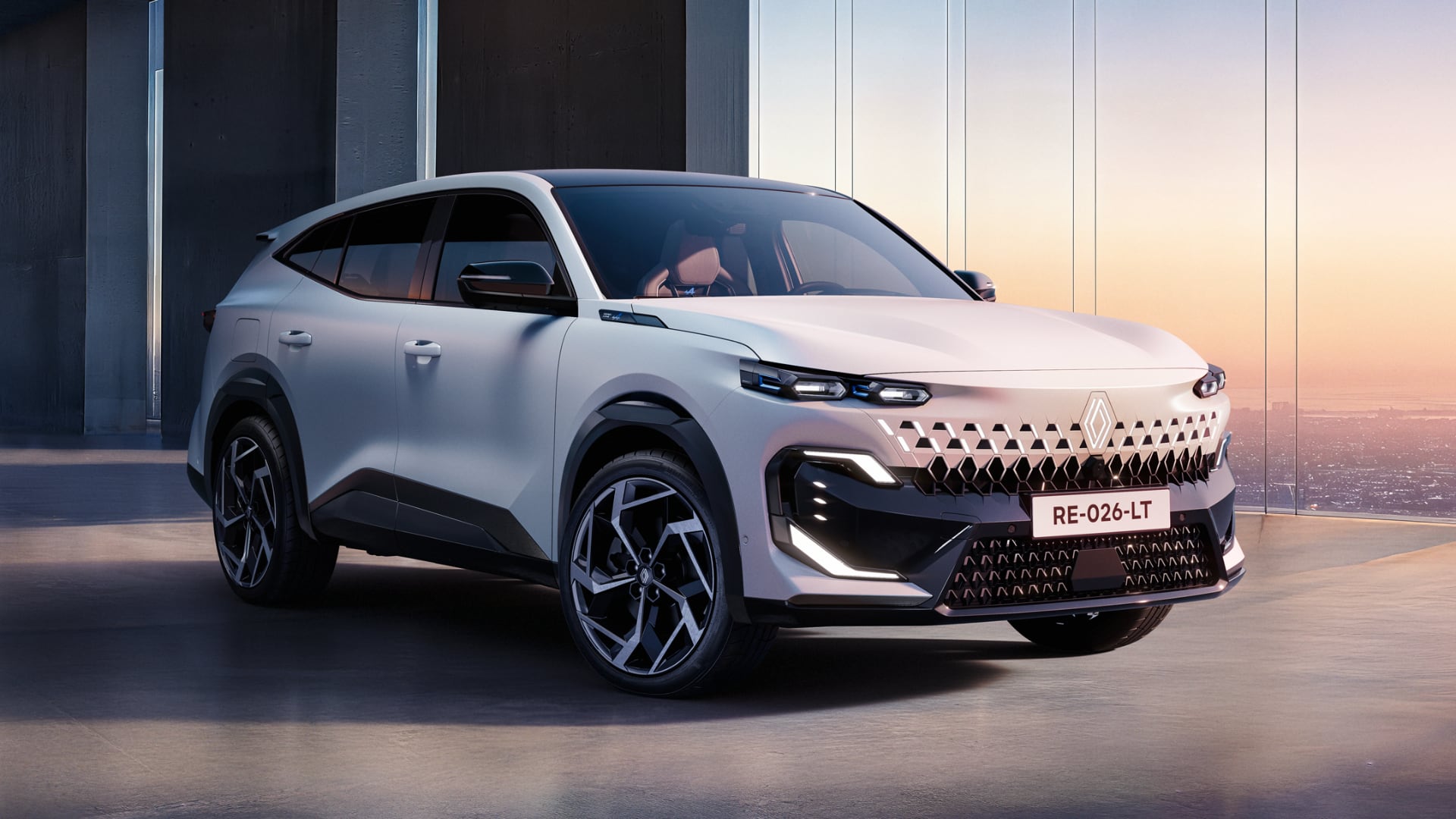 마침내 베일 벗은 ‘프로젝트 오로라 2’…르노코리아, E 세그먼트 크로스오버 필랑트 세계 최초 공개