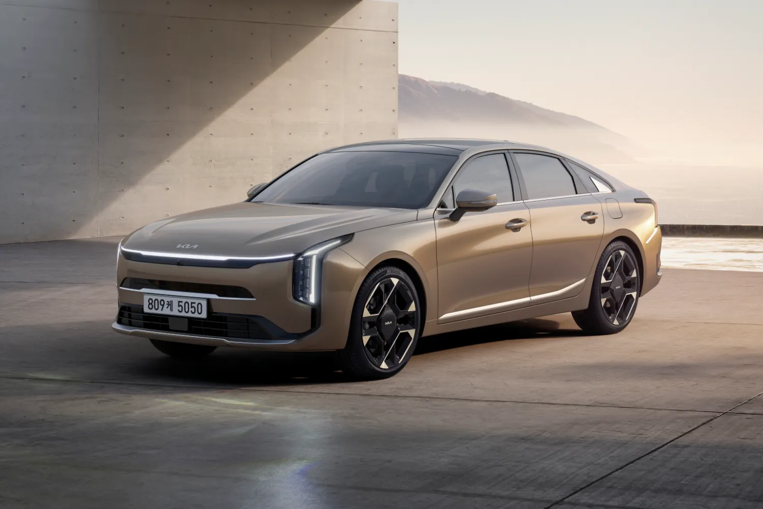 기아, 중상위 트림 기본 항목 보강한 ‘The 2027 K8’ 출시